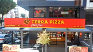 Terra Pizza Yeni Yerinde Hizmete Girdi