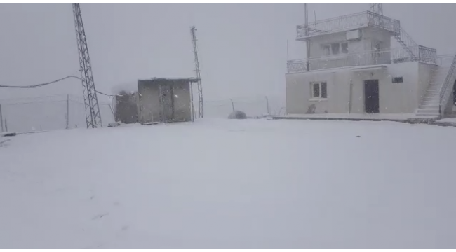 Turgutlu’nun yüksek kesimlerinde kar etkili