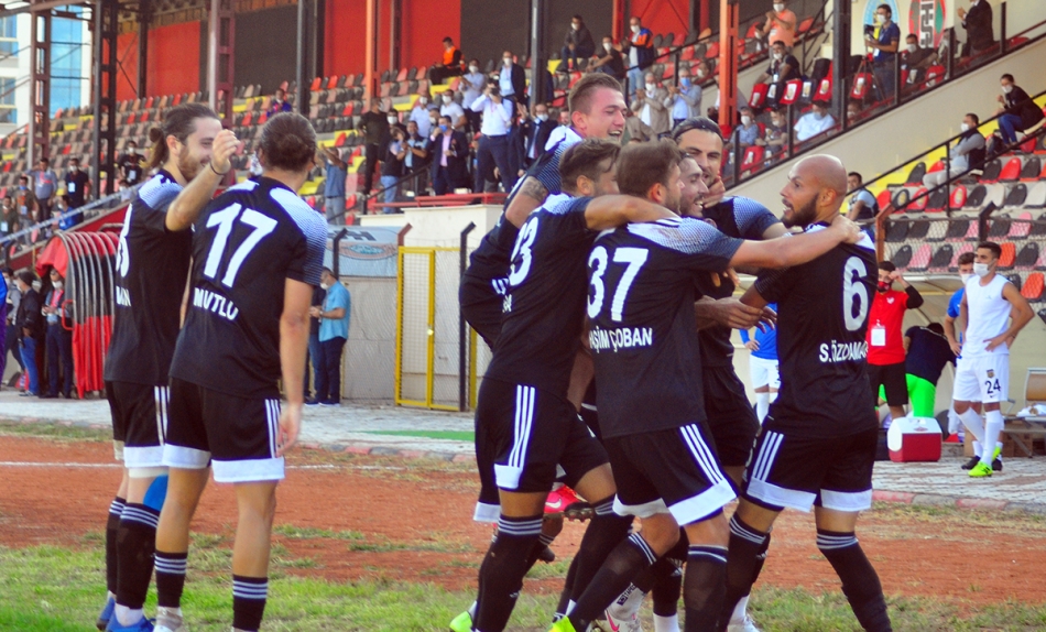 Turgutluspor 5’te 5 yaptı