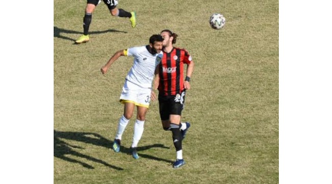 Turgutluspor Tarsus’ta dağıldı: 4-0