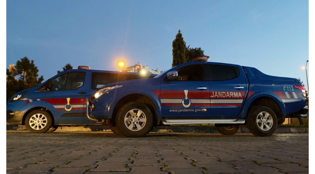 JASAT, Turgutlu’da haklarında arama kararı bulunan 8 şahsı yakaladı