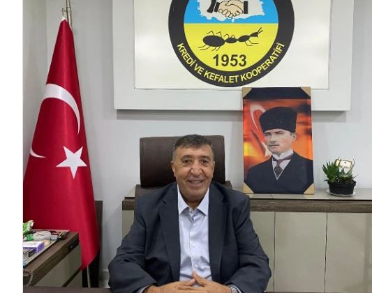 Başkan Selahattin Baki’nin Maaşı Öğrencilere Burs Oluyor