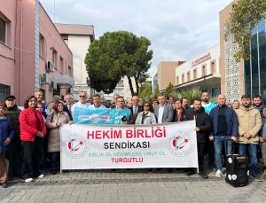 Turgutlu’da Aile Hekimlerinden ‘Eziyet Yönetmeliği’ Tepkisi