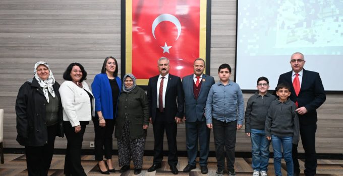 Şehitlerimiz ve Gazilerimize Her Zaman Şükran ve Minnet Borçluyuz